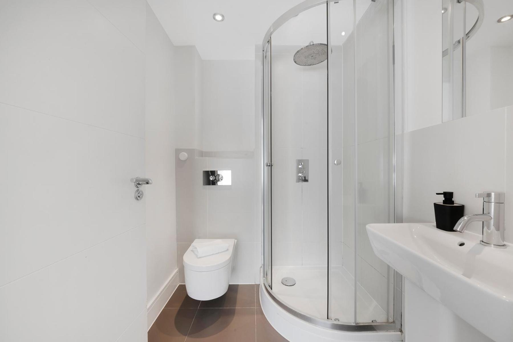 Hermitage Road Apartment By Morethanstays Londra Dış mekan fotoğraf
