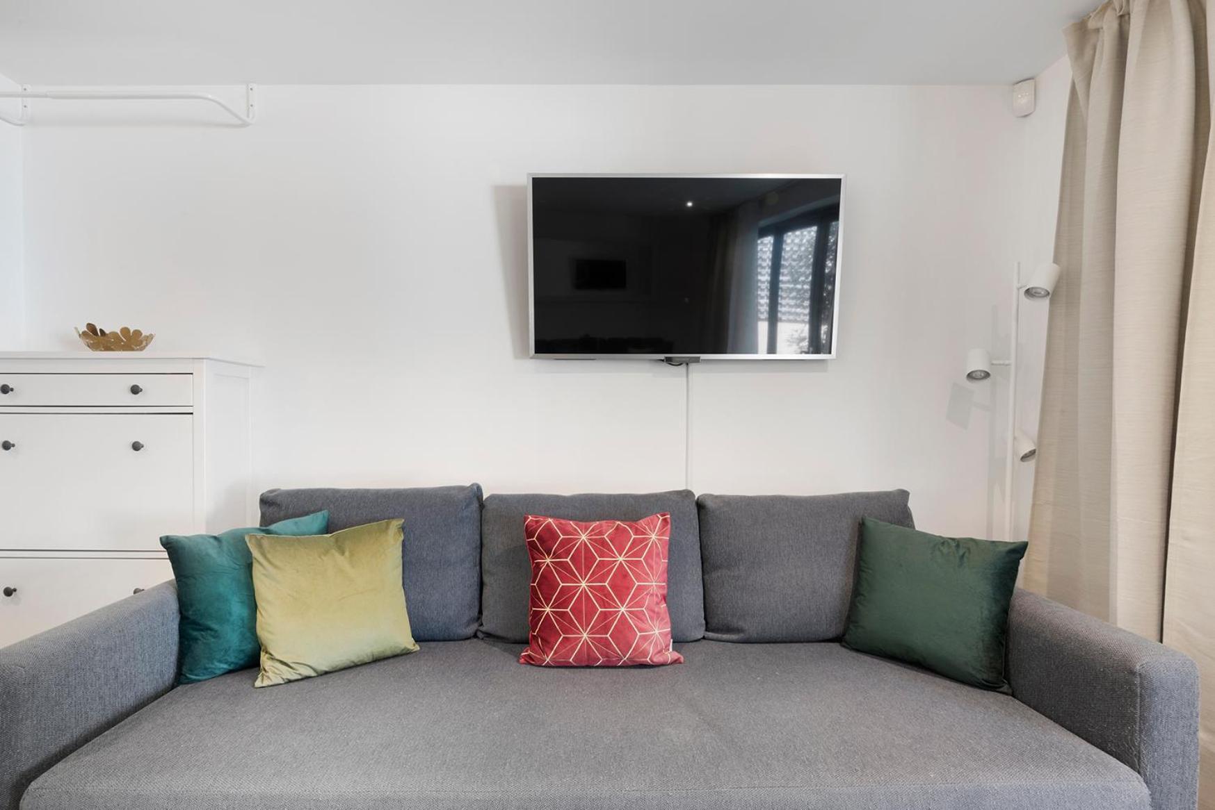 Hermitage Road Apartment By Morethanstays Londra Dış mekan fotoğraf